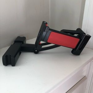 Sawake car headrest mount